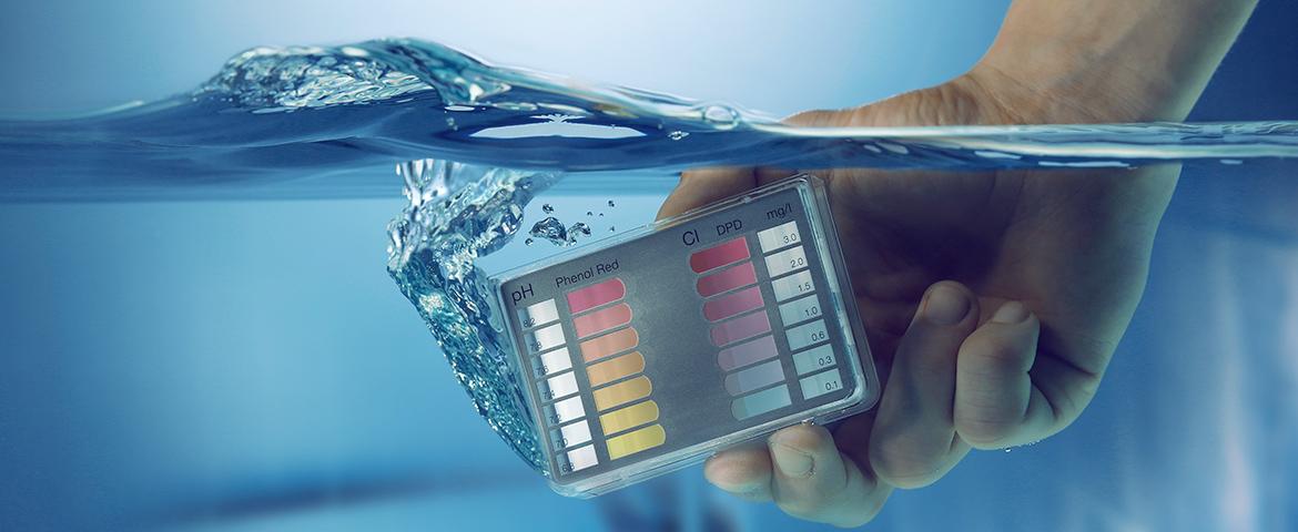 Manutenzione della piscina: le regole per una pulizia efficace