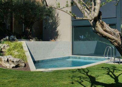 Minipools - Piscina compatta in cemento armato Capriasca