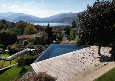 Piscine a sfioro - Piscina infinity Ticino